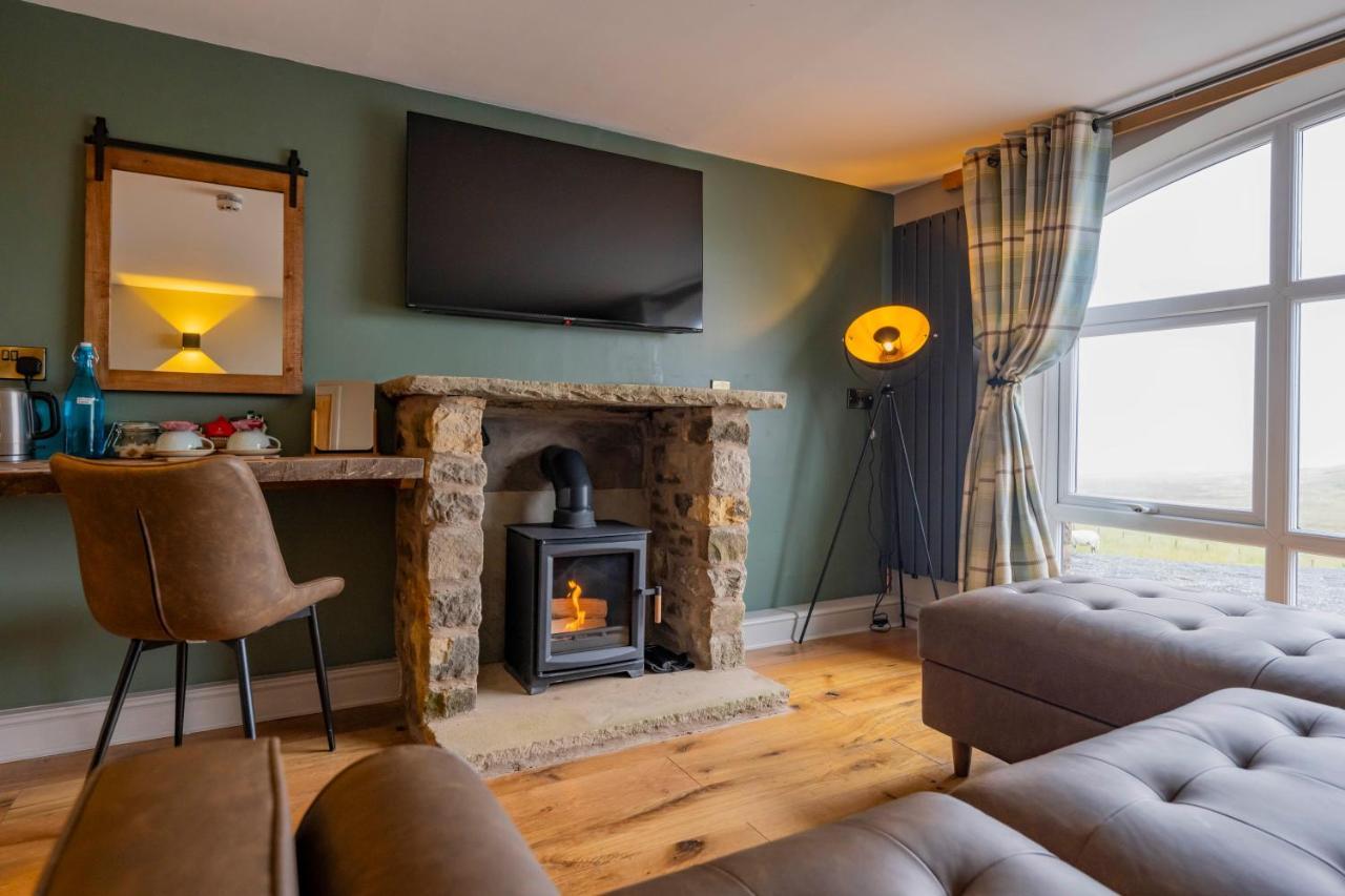 The Tan Hill Inn Keld 外观 照片