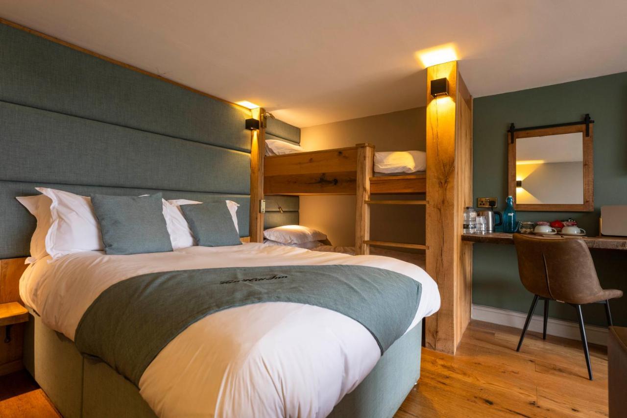 The Tan Hill Inn Keld 外观 照片
