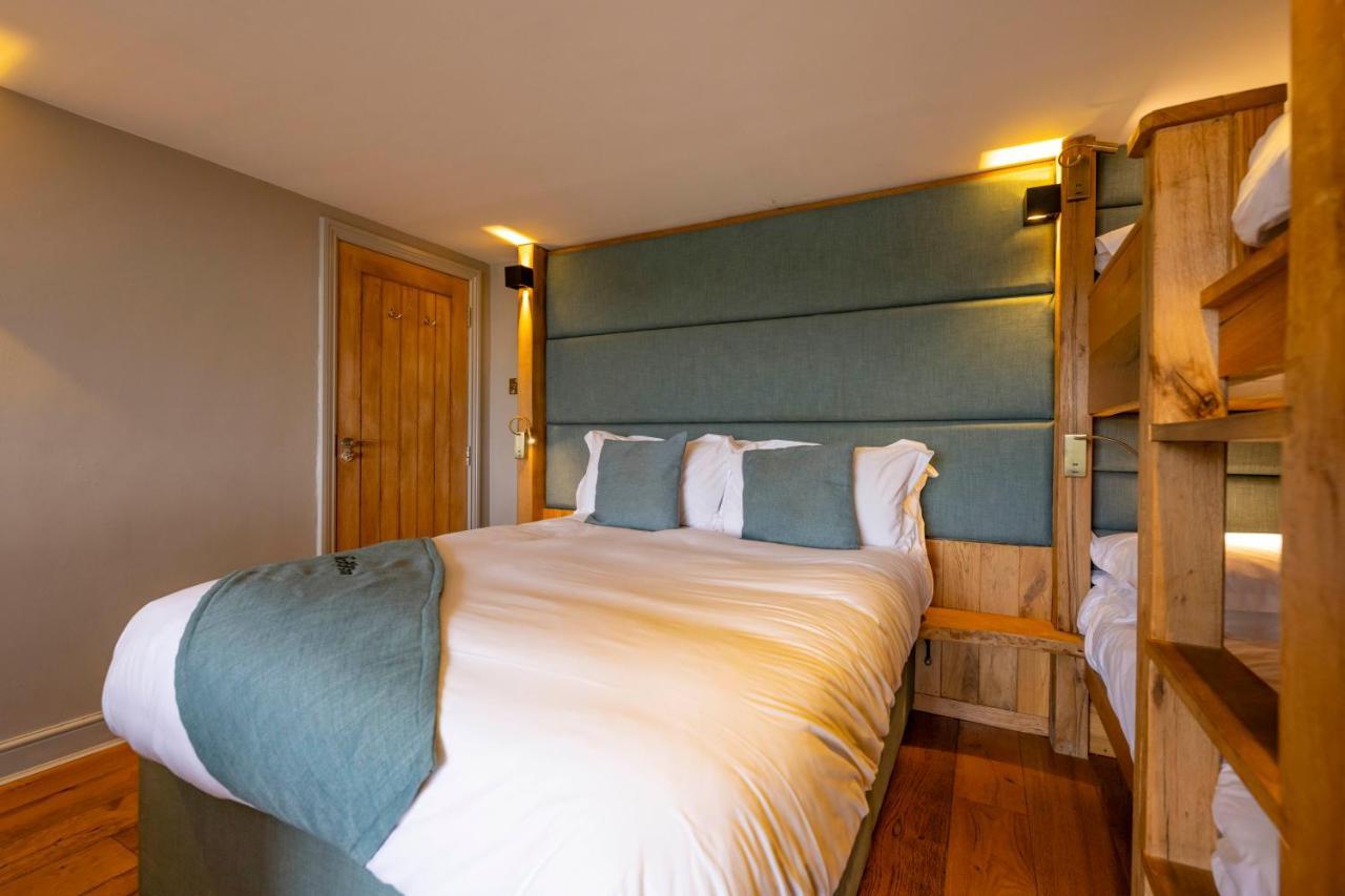 The Tan Hill Inn Keld 外观 照片