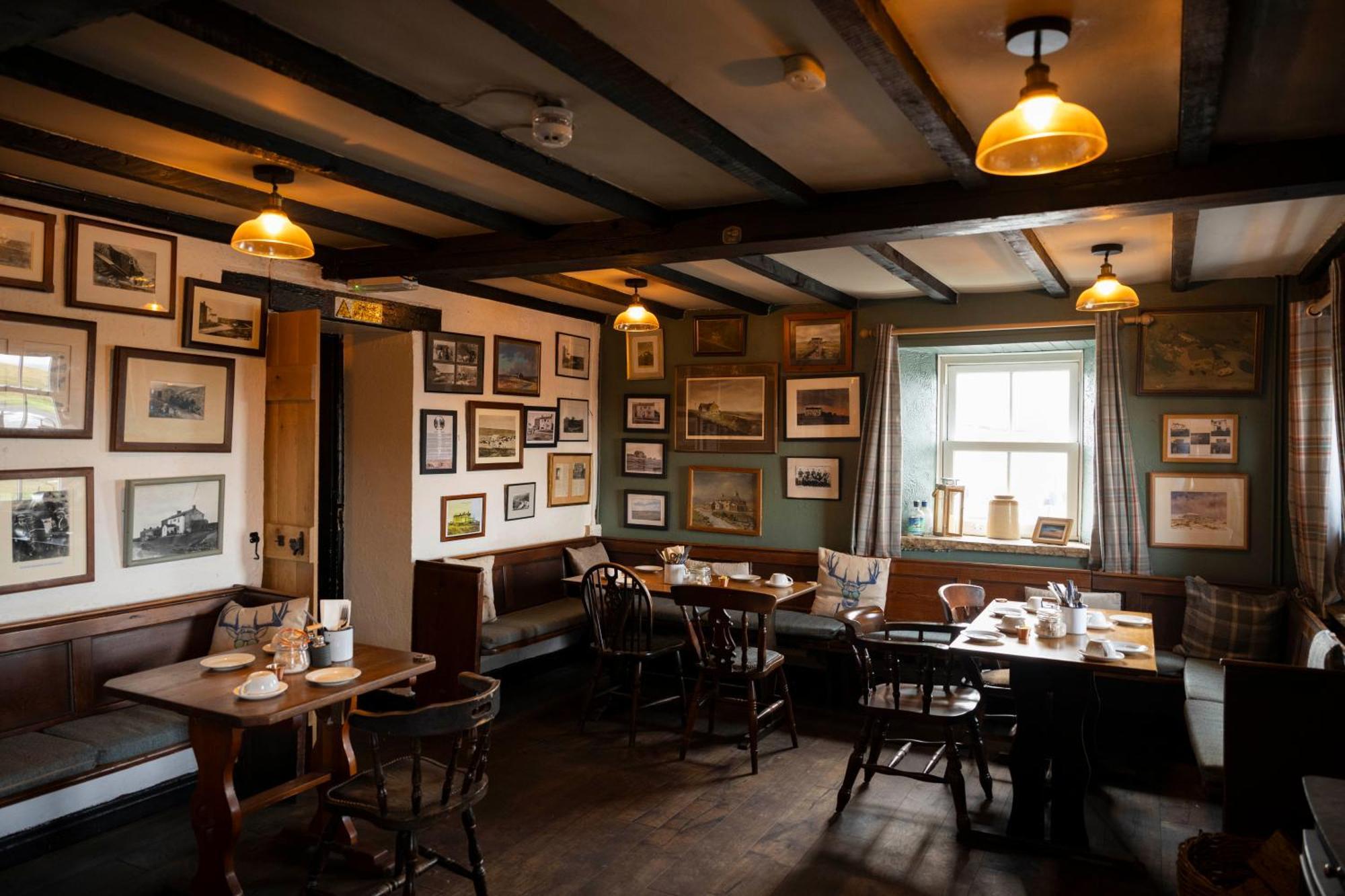 The Tan Hill Inn Keld 外观 照片