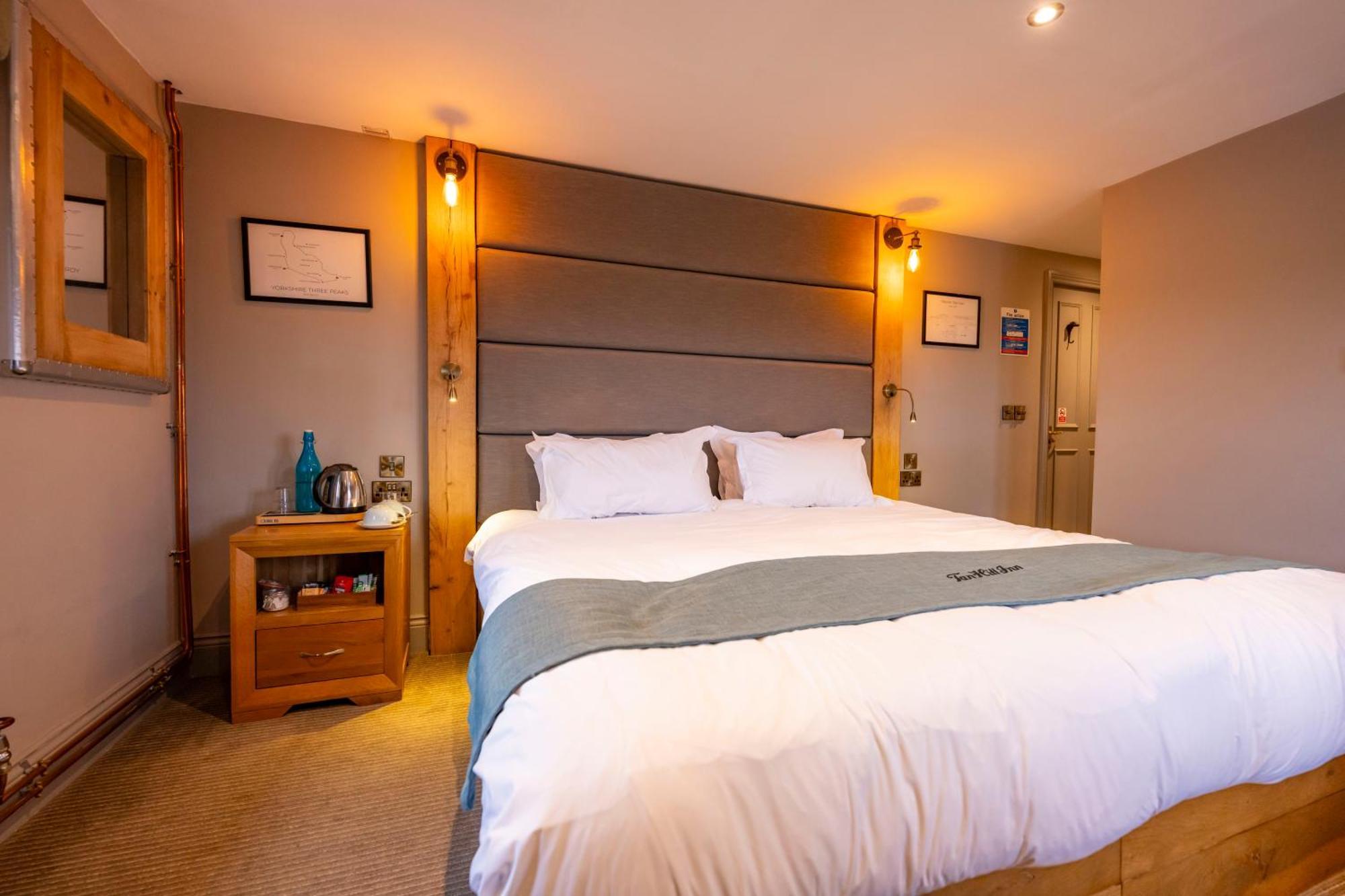 The Tan Hill Inn Keld 外观 照片