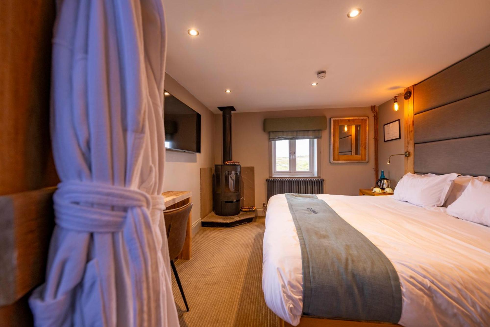 The Tan Hill Inn Keld 外观 照片